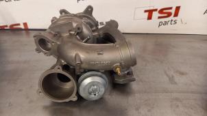 Turbo van een Volkswagen Golf VI (5K1) 2.0 GTI 16V 2012