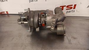 Turbo van een Volkswagen Golf VI (5K1) 2.0 GTI 16V 2012
