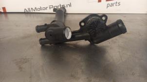 Gebruikte Thermostaathuis Volkswagen Polo V (6R) 1.2 TSI Prijs € 45,00 Inclusief btw aangeboden door TSI-Parts / Allmotorparts B.V.