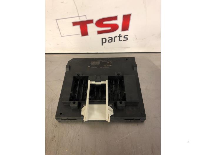 Gebruikte Module Bodycontrol Volkswagen Golf VII (AUA) 1.4 TSI 16V Prijs € 83,00 Margeregeling aangeboden door TSI-Parts / Allmotorparts B.V.