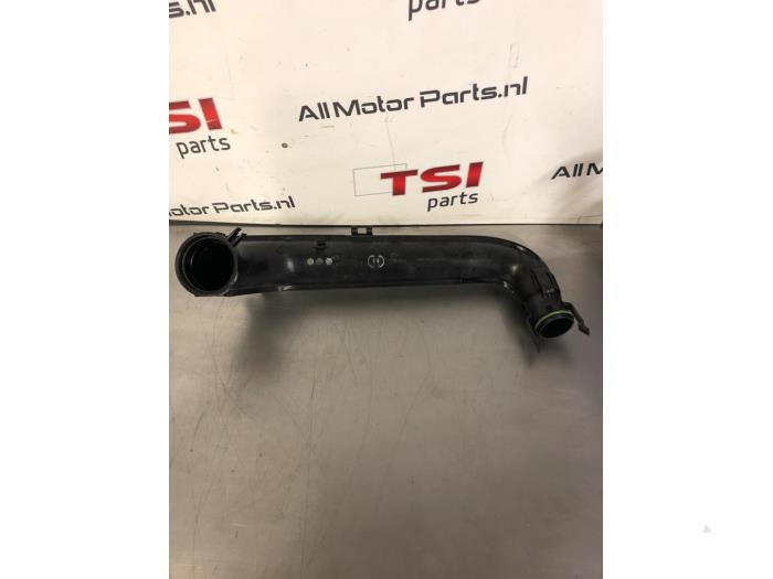 Gebruikte Intercooler Buis Volkswagen Golf VII (AUA) 1.4 TSI 16V Prijs € 21,00 Margeregeling aangeboden door TSI-Parts / Allmotorparts B.V.