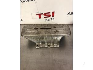 Gebruikte Hitteschild uitlaat Volkswagen Golf Plus (5M1/1KP) 1.4 TSI 160 16V Prijs € 15,00 Inclusief btw aangeboden door TSI-Parts / Allmotorparts B.V.