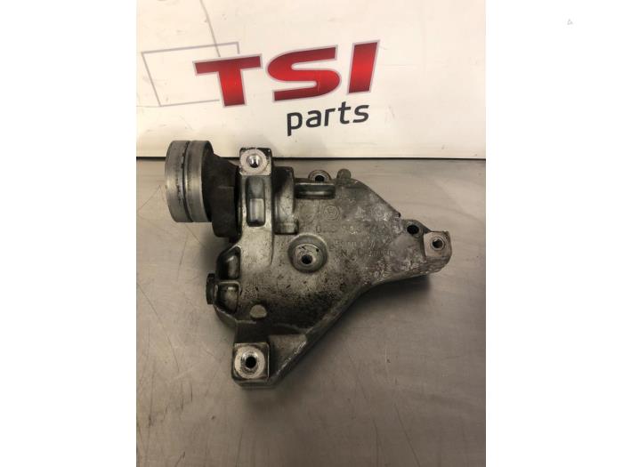 Gebruikte Spanrol Multiriem Volkswagen Jetta III (1K2) 1.4 TSI 140 16V Prijs € 21,00 Margeregeling aangeboden door TSI-Parts / Allmotorparts B.V.