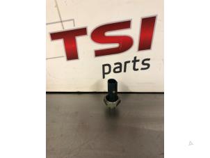 Gebruikte Schakelaar Oliedruk Audi S6 Avant (C7) 4.0 V8 TFSI Prijs € 15,00 Inclusief btw aangeboden door TSI-Parts / Allmotorparts B.V.