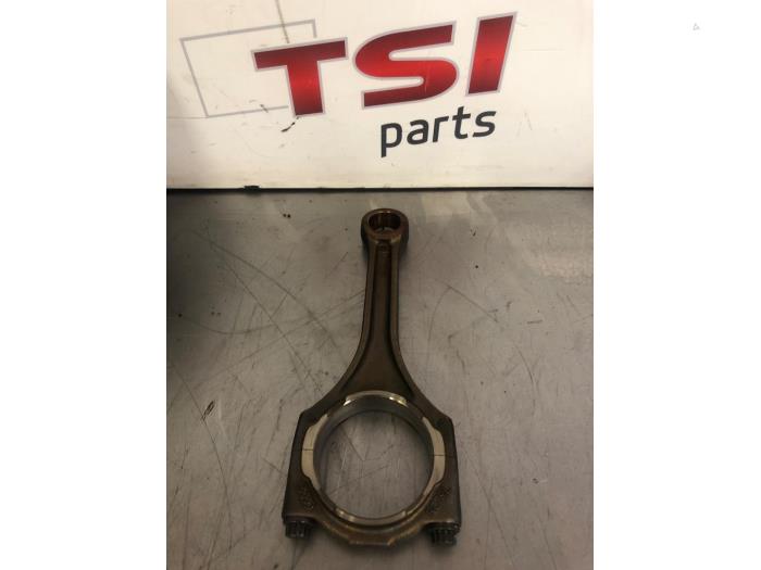Gebruikte Drijfstang Audi S6 Avant (C7) 4.0 V8 TFSI Prijs € 186,00 Margeregeling aangeboden door TSI-Parts / Allmotorparts B.V.