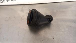 Gebruikte Olie vulpijp Audi RS 6 Avant (C7) 4.0 V8 TFSI 32V Prijs € 12,10 Inclusief btw aangeboden door TSI-Parts / Allmotorparts B.V.