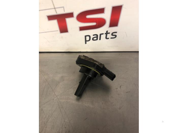 Gebruikte Oliepeil sensor Volkswagen Scirocco (137/13AD) 1.4 TSI 160 16V Prijs € 17,00 Margeregeling aangeboden door TSI-Parts / Allmotorparts B.V.