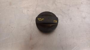 Gebruikte Oliedop Volkswagen Golf VII (AUA) 1.4 TSI 16V Prijs € 7,50 Inclusief btw aangeboden door TSI-Parts / Allmotorparts B.V.