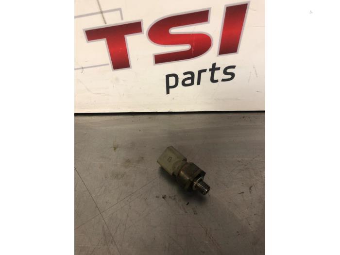 Gebruikte Oliedruk sensor Audi SQ5 (FYB/FYG) 3.0 TFSI V6 24V Prijs € 49,50 Margeregeling aangeboden door TSI-Parts / Allmotorparts B.V.
