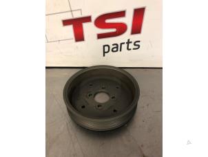 Gebruikte Poelie Waterpomp Audi S4 Avant (B9) 3.0 TFSI V6 24V Prijs € 17,50 Inclusief btw aangeboden door TSI-Parts / Allmotorparts B.V.