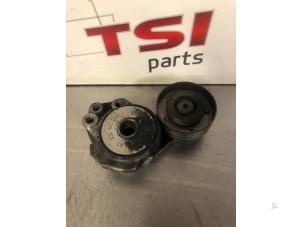 Gebruikte Spanrol Multiriem Volkswagen Scirocco (137/13AD) 1.4 TSI 160 16V Prijs € 15,13 Inclusief btw aangeboden door TSI-Parts / Allmotorparts B.V.