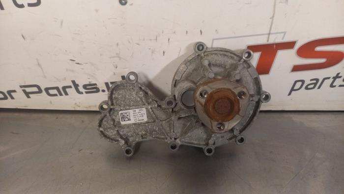 Gebruikte Waterpomp Audi A6 (C7) 3.0 TDI V6 24V Quattro Prijs € 62,00 Margeregeling aangeboden door TSI-Parts / Allmotorparts B.V.