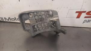 Gebruikte Dynamosteun boven Audi A6 (C7) 3.0 TDI V6 24V Quattro Prijs € 20,00 Inclusief btw aangeboden door TSI-Parts / Allmotorparts B.V.