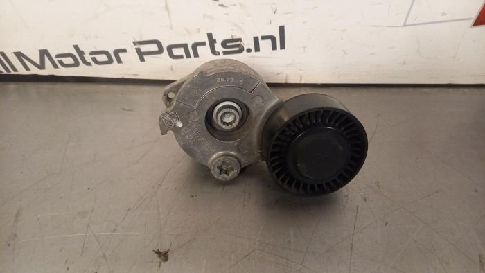 Gebruikte Spanrol Multiriem Audi A6 (C7) 3.0 TDI V6 24V Quattro Prijs € 19,00 Margeregeling aangeboden door TSI-Parts / Allmotorparts B.V.