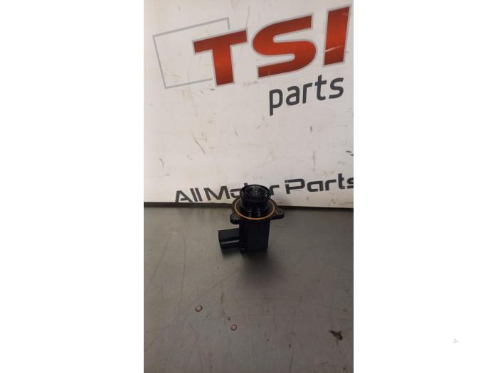Gebruikte Overdrukklep Turbo Volkswagen Golf VI (5K1) 2.0 GTI 16V Prijs € 25,00 Margeregeling aangeboden door TSI-Parts / Allmotorparts B.V.