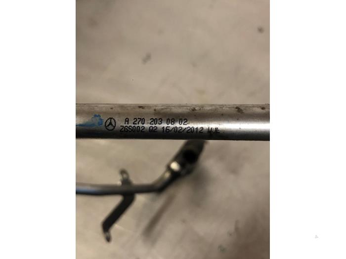 Waterpijp van een Mercedes-Benz B (W246) 1.6 B-200 BlueEFFICIENCY Turbo 16V 2016