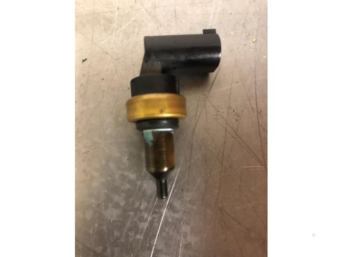 Gebruikte Sensor radiateurtemperatuur Mercedes B (W246/W242) 1.6 B-200 BlueEFFICIENCY Turbo 16V Prijs € 8,00 Margeregeling aangeboden door TSI-Parts / Allmotorparts B.V.