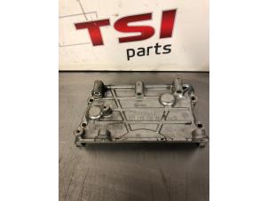 Gebruikte Distributiedeksel Audi SQ5 (8RB) 3.0 TDI V6 24V Prijs € 17,50 Inclusief btw aangeboden door TSI-Parts / Allmotorparts B.V.