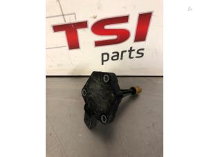 Gebruikte Olie niveau sensor Audi SQ5 (8RB) 3.0 TDI V6 24V Prijs € 30,00 Inclusief btw aangeboden door TSI-Parts / Allmotorparts B.V.