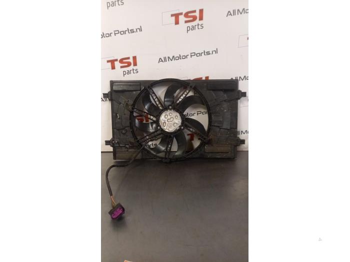 Gebruikte Radiateur Audi A3 Limousine (8VS/8VM) 1.4 TFSI ACT 16V Prijs € 200,00 Margeregeling aangeboden door TSI-Parts / Allmotorparts B.V.