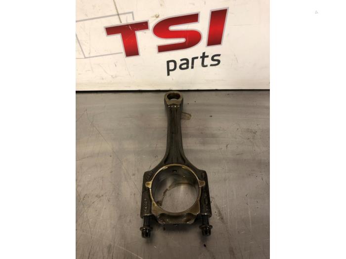 Gebruikte Drijfstang Volkswagen Golf V (1K1) 2.0 GTI 16V Prijs € 33,00 Margeregeling aangeboden door TSI-Parts / Allmotorparts B.V.
