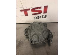 Gebruikte Vacuumpomp (Diesel) Volkswagen Caddy III (2KA,2KH,2CA,2CH) 1.6 TDI 16V Prijs € 70,00 Inclusief btw aangeboden door TSI-Parts / Allmotorparts B.V.