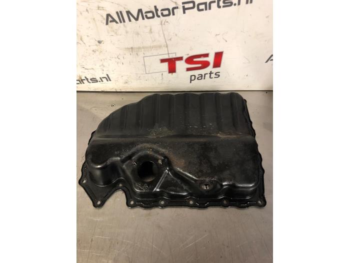 Gebruikte Carterpan Volkswagen Passat CC (357) 1.8 TSI 16V 4Motion Prijs € 17,00 Margeregeling aangeboden door TSI-Parts / Allmotorparts B.V.