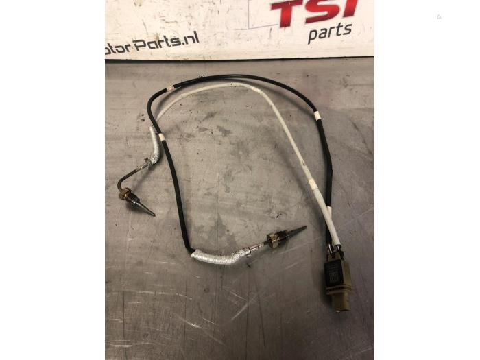 Gebruikte Uitlaat temperatuursensor Volkswagen Golf VIII (CD1) 2.0 GTI Clubsport 16V Prijs € 62,00 Margeregeling aangeboden door TSI-Parts / Allmotorparts B.V.