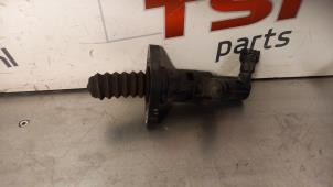 Gebruikte Koppeling Hulp Cilinder Audi A3 (8P1) 1.8 16V TFSI Prijs € 20,00 Inclusief btw aangeboden door TSI-Parts / Allmotorparts B.V.