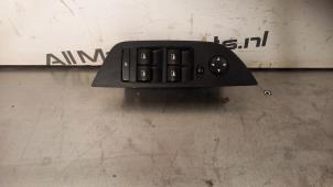 Gebruikte Combischakelaar ramen BMW X1 (E84) xDrive 20d 2.0 16V Prijs € 35,01 Inclusief btw aangeboden door TSI-Parts / Allmotorparts B.V.