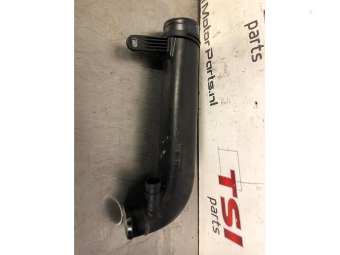 Gebruikte Intercooler Buis Volkswagen Golf VI (5K1) 2.0 GTI 16V Prijs € 21,00 Margeregeling aangeboden door TSI-Parts / Allmotorparts B.V.