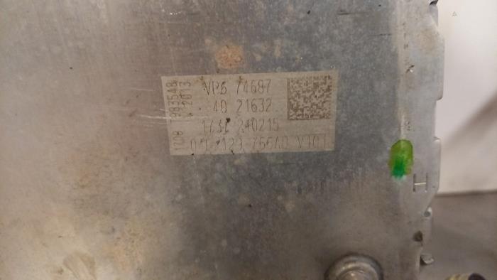 Intercooler van een Audi A4 Allroad Quattro (B8) 2.0 TDI 16V 2016