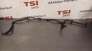 Gebruikte Waterpijp Volkswagen Caddy III (2KA,2KH,2CA,2CH) 1.6 TDI 16V Prijs € 20,00 Inclusief btw aangeboden door TSI-Parts / Allmotorparts B.V.