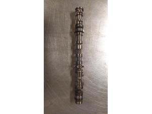 Gebruikte Nokkenas Audi RS 6 Avant (C7) 4.0 V8 TFSI 32V Prijs € 200,00 Inclusief btw aangeboden door TSI-Parts / Allmotorparts B.V.