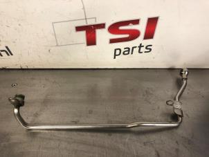 Gebruikte Oliedruk Leiding Volkswagen Golf VI (5K1) 1.4 TSI 122 16V Prijs € 15,00 Inclusief btw aangeboden door TSI-Parts / Allmotorparts B.V.