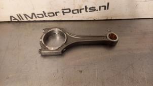 Gebruikte Drijfstang Audi A8 (D4) 4.0 V8 32V 60 TFSI Quattro Prijs € 200,00 Inclusief btw aangeboden door TSI-Parts / Allmotorparts B.V.