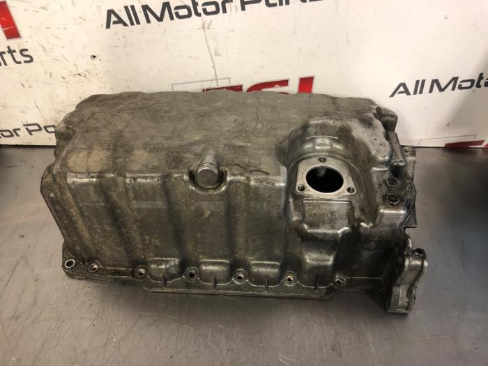 Gebruikte Carterpan Volkswagen Transporter T5 2.0 BiTDI DRF Prijs € 62,00 Margeregeling aangeboden door TSI-Parts / Allmotorparts B.V.