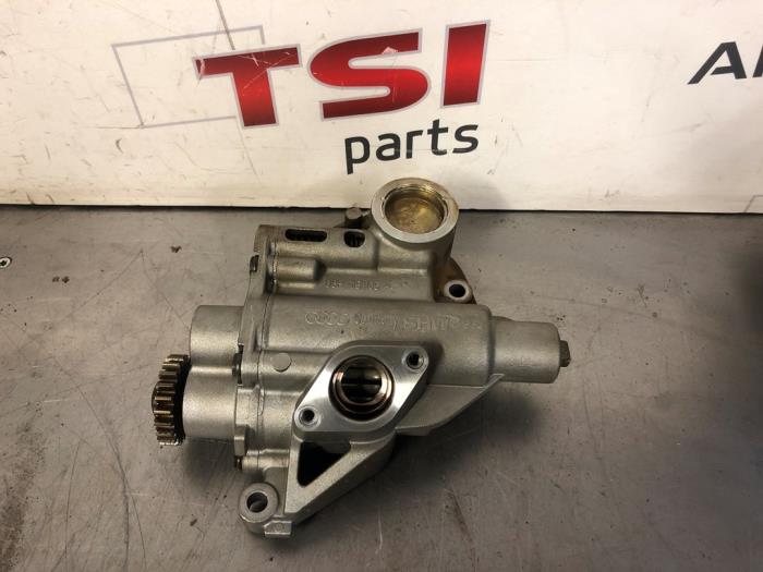 Gebruikte Oliepomp Audi A4 Avant (B8) 1.8 TFSI 16V Prijs € 70,00 Margeregeling aangeboden door TSI-Parts / Allmotorparts B.V.