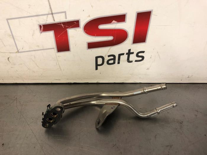 Gebruikte Waterpijp Seat Arona (KJX) 1.0 TSI 12V Prijs € 12,00 Margeregeling aangeboden door TSI-Parts / Allmotorparts B.V.