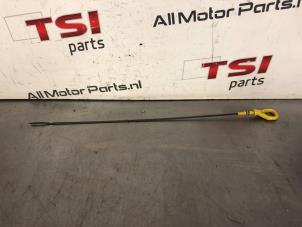 Gebruikte Peilstok Olie Seat Arona (KJX) 1.0 TSI 12V Prijs € 9,99 Inclusief btw aangeboden door TSI-Parts / Allmotorparts B.V.