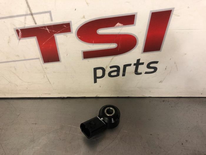 Gebruikte Sensor Pingel/klop Seat Arona (KJX) 1.0 TSI 12V Prijs € 8,00 Margeregeling aangeboden door TSI-Parts / Allmotorparts B.V.