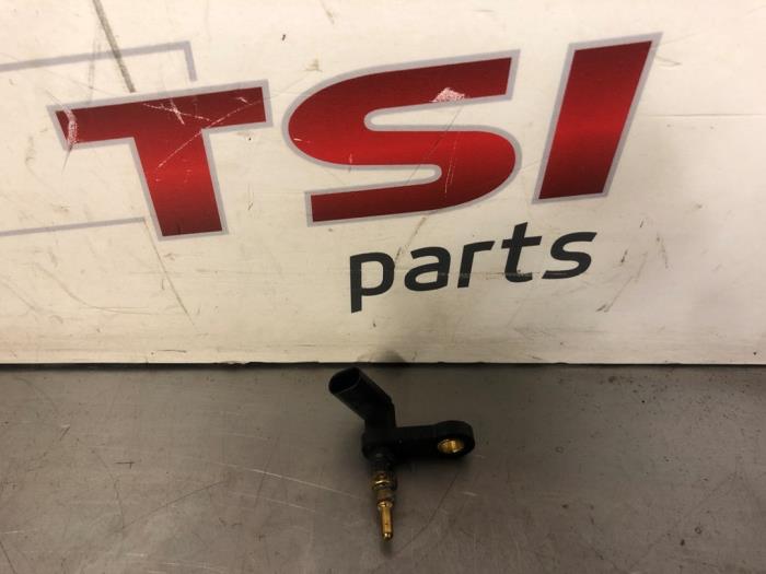 Gebruikte Temperatuursensor Motor Seat Arona (KJX) 1.0 TSI 12V Prijs € 12,00 Margeregeling aangeboden door TSI-Parts / Allmotorparts B.V.