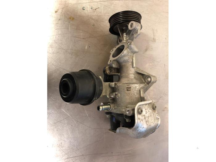Gebruikte Waterpomp Mercedes B (W246/W242) 1.6 B-200 BlueEFFICIENCY Turbo 16V Prijs € 91,00 Margeregeling aangeboden door TSI-Parts / Allmotorparts B.V.