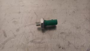 Gebruikte Schakelaar Oliedruk Audi A8 (D4) 4.0 V8 32V 60 TFSI Quattro Prijs € 12,10 Inclusief btw aangeboden door TSI-Parts / Allmotorparts B.V.
