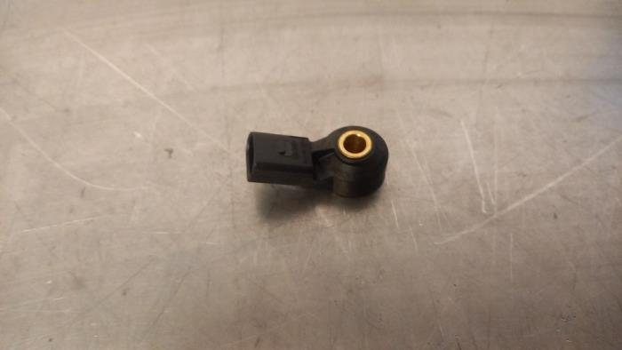 Gebruikte Pingelsensor Audi A8 (D4) 4.0 V8 32V 60 TFSI Quattro Prijs € 9,50 Margeregeling aangeboden door TSI-Parts / Allmotorparts B.V.