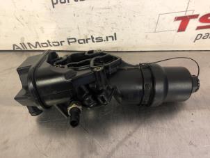 Gebruikte Oliefilterhuis Volkswagen Golf V (1K1) 2.0 GTI 16V FSI Turbo Prijs € 60,00 Inclusief btw aangeboden door TSI-Parts / Allmotorparts B.V.