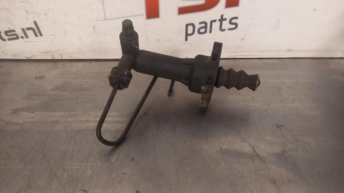 Gebruikte Koppeling Hulp Cilinder Seat Leon (1P1) 1.2 TSI Prijs € 17,00 Margeregeling aangeboden door TSI-Parts / Allmotorparts B.V.