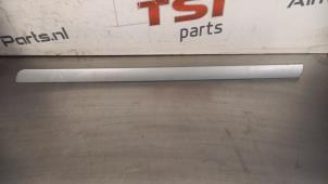 Gebruikte Sierlijst Volkswagen Golf V (1K1) 1.4 TSI 140 16V Prijs € 15,00 Inclusief btw aangeboden door TSI-Parts / Allmotorparts B.V.