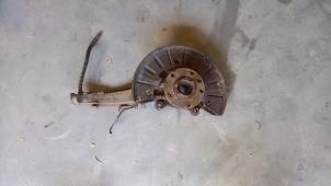 Gebruikte Fusee links-voor Volkswagen Touareg (7LA/7L6) 3.2 V6 24V Prijs € 50,00 Inclusief btw aangeboden door TSI-Parts / Allmotorparts B.V.