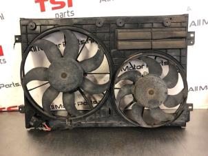 Gebruikte Fan Radiateur Volkswagen Passat (3C2) 1.9 TDI Prijs € 75,00 Inclusief btw aangeboden door TSI-Parts / Allmotorparts B.V.